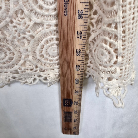 Solitaire Swim Cover Up Top Womens M Beige Crochet Lace Resort Beach Festival - Picture 6 of 13